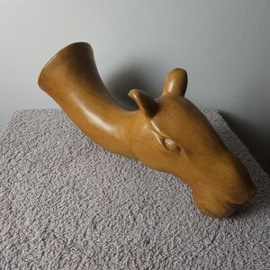 Faux Resin Wall Mounted Camel Head Oak Finish